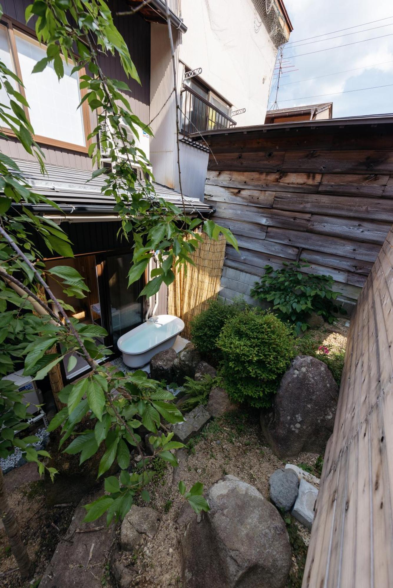 Guest House Hinata - Japanese House With Sauna And Open-Air Bath 高山 外观 照片